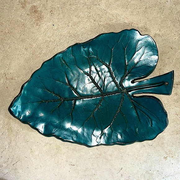 Exquisite Leaf Art/Tray - Picture 1 of 8